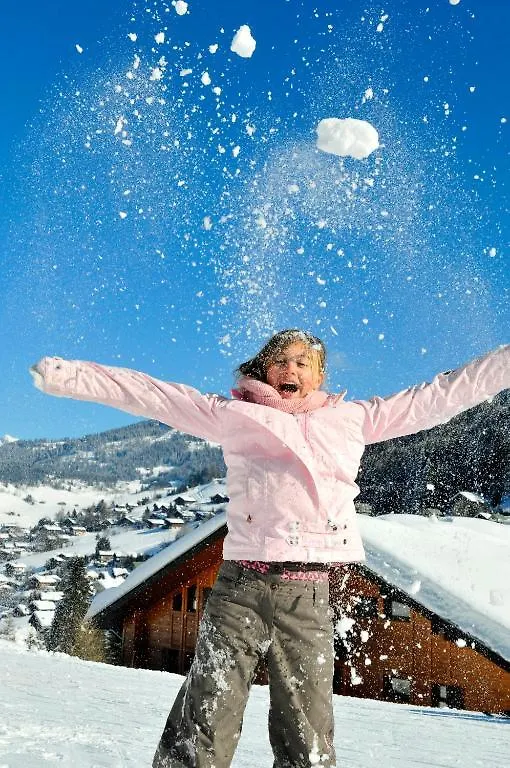 Azureva La Clusaz Les Aravis 2*,  France